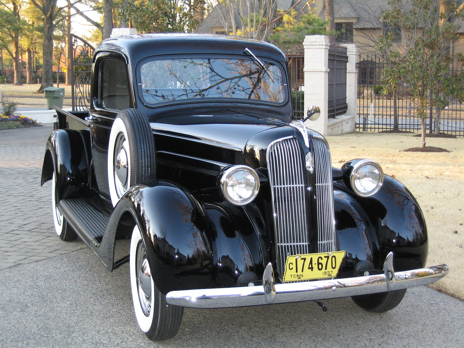 Custom Upholstery And Auto Restoration